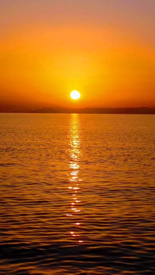 Golden Sunset Beach Apartment Skala Kallirakhis Ngoại thất bức ảnh